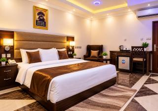 Exquisite Suites Hotel - 0
