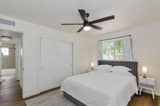 Stylish Tucson Retreat Spacious 4 bedroom home - 8