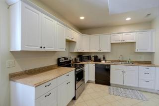 Highland Guest Suite: Great Location! - 2