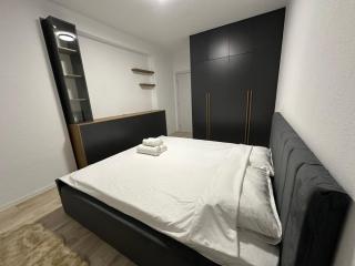 FL Apartment Mitrovice - Modern & Central - 4