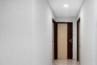 Super Hotel O Ripon Street Kolkata Formerly SR Royale - 1