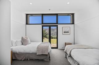 Gibbston Valley Residence by Sotheby's Luxury Rental Homes - 9