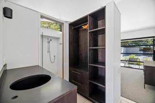 Gibbston Valley Residence by Sotheby's Luxury Rental Homes - 7