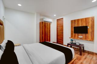 Townhouse Oak Govindpuri Station Formerly Montto Plaza - 9