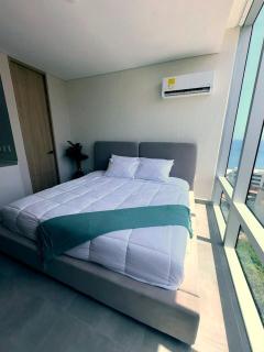 Modern King Studio Apartment WJ Tower - 0