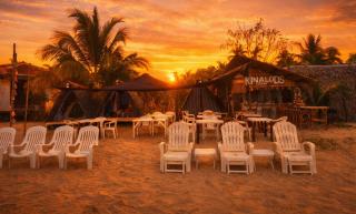 Caleb Beach Camp - Mini Glamping Tent by Amwani - 7
