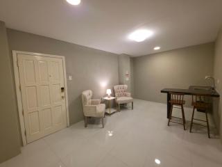 Parker Suite - 6