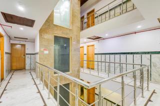 Townhouse Arakashan Road Paharganj Formerly Mohan international - 9
