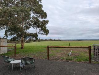 The Duck House: Modern, Rural, 3 min drive to town - Kingscote - 9