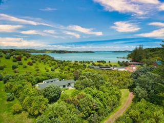 Rotoroa Island Holiday Homes, Hauraki Gulf, Auckland - 3