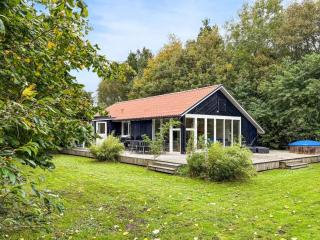 8 person holiday home in Oksbøl - 0