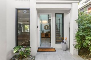 Carinya - Secluded luxury minutes from the beach - 2