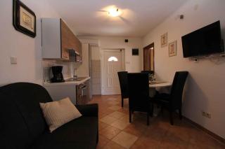 Apartments near Beach Fazana-Fazana (Region) 44801 - 0