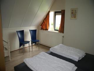 Pleasant holiday home with garden - 2