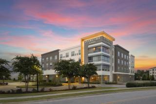 DoubleTree by Hilton Greenville Woodruff Road - 8