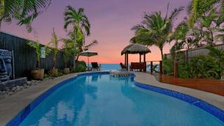 Mylara Beachfront Holiday Home - 0