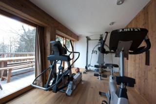 Alpine Retreat with Private Spa - 7