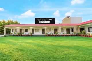 Townhouse Oak Rapti Riverview Formerly Red Chilly 3.O - 6