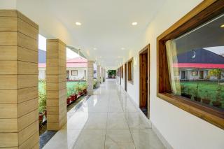 Townhouse Oak Rapti Riverview Formerly Red Chilly 3.O - 3