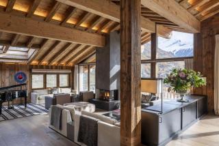 Elegant Chalet with Private Wellness - 4