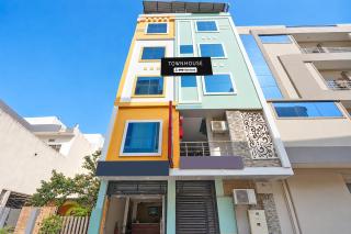 Collection O Vijay Nagar Square Indore Formerly C&D Stay - 0