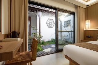 Floral Qingyanxia Homestay - 5