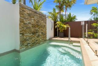 Sunhaven - Tropical Oasis with Pool near the Beach - 3