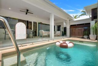 Sunhaven - Tropical Oasis with Pool near the Beach - 2