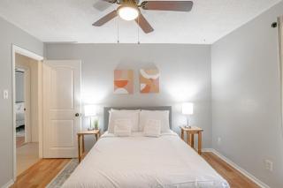 Parkhill Place- Mins from University of South AL - 8