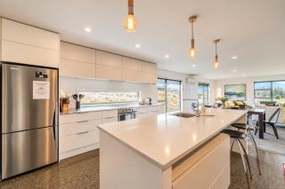 Hillside Haven Perfect Getaway in Lake Tekapo - 6