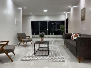 Casa Completa Próxima à Praia com Todo Conforto - 0
