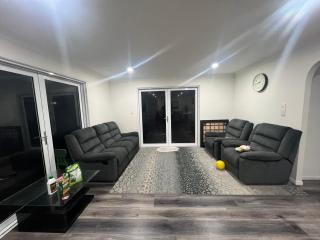 Family House - 3