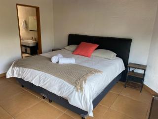 Increíble casa en centro de Avándaro, alberca, jacuzzi, asador, hamaca - 3