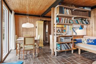 Cozy Vacation Home with Terrace & Beautiful Views - 7