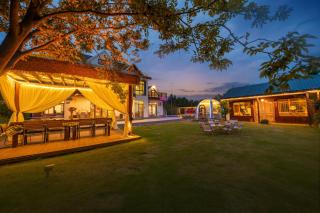 Floral Hotel Yiding cottage Hotel riverside Dingba store - 8