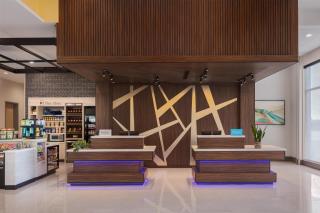 Hilton Garden Inn Hutchinson - 6