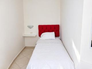Apartamento 24 cerca de galerias mall, consulado, CAS , 2 CAMAS ,cocineta - 8
