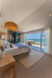 Mykonos Luxury Beachfront Accommodation - 7