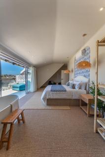 Mykonos Luxury Beachfront Accommodation - 1