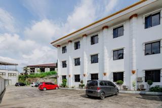 Urbanview Hotel D Calton Sukabumi - 3