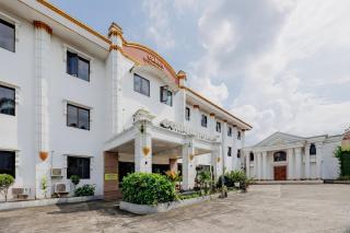 Urbanview Hotel D Calton Sukabumi - 8