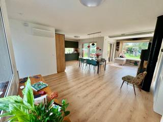 Neubau im Naturidyll für Wellness, Spiel und Spaß - 9