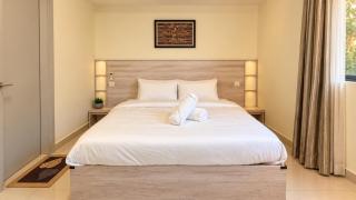 3 bedroom Ultra-Luxury Escape with Pool & Gym - 2