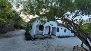 Zanzi Comfort House - 8