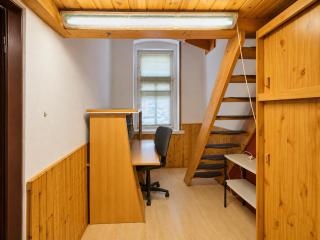 1-Bedroom Apartment near Wiener Stadthalle with Free Wi-Fi - 3