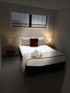Modern Alpine Retreat - Queenstown - 1