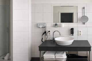 Arthotel ANA Liberty, Trademark Collection by Wyndham - 9