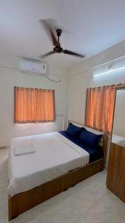 MIRACLE iNN NORTH KALAMASSERY - 8
