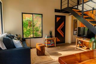 Stylish-Walk to Beach-Restaurants-Uvita-Fun-Chic - 9