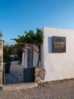 Chanos Luxury Suites Paros - Aliki - 9